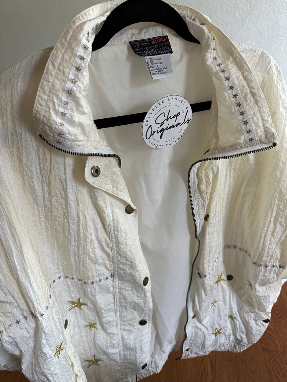 Vintage White Windbreaker Jacket with Gold Star Embroidery-Oversized Retro Style